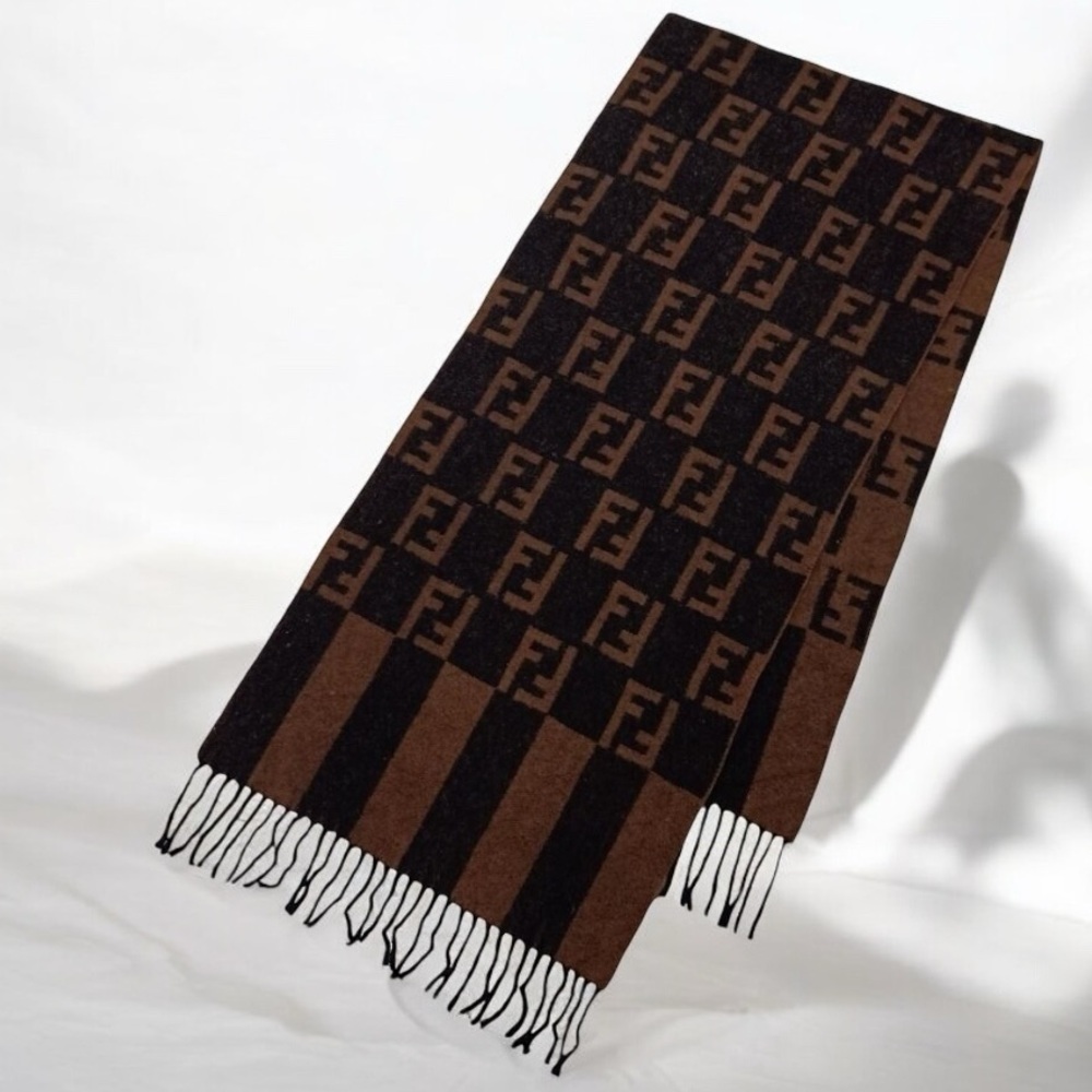 EUC Fendi 100% Wool Soft Lana Scarf FF Logo Unisex 60″ x 14″